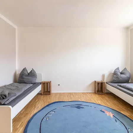 Schierstein Zentral Im Rhein-main-gebiet, Monteure Herzlich Willkommen! * Wiesbaden