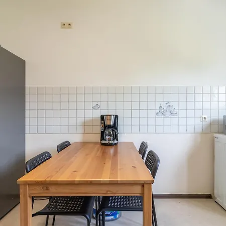 Schierstein Zentral Im Rhein-main-gebiet, Monteure Herzlich Willkommen! Lägenhet Wiesbaden