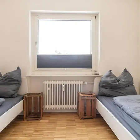 Lägenhet Schierstein Zentral Im Rhein-main-gebiet, Monteure Herzlich Willkommen! Wiesbaden