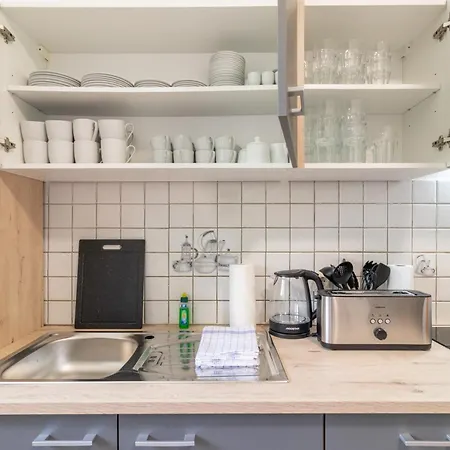 Schierstein Zentral Im Rhein-main-gebiet, Monteure Herzlich Willkommen! * Wiesbaden