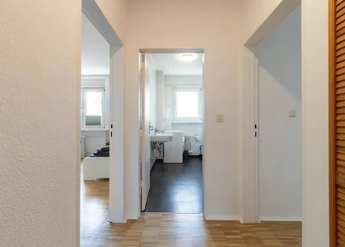 Schierstein Zentral Im Rhein-main-gebiet, Monteure Herzlich Willkommen! Appartamento Wiesbaden