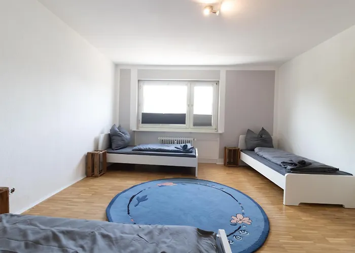 Schierstein Zentral Im Rhein-main-gebiet, Monteure Herzlich Willkommen! * Wiesbaden