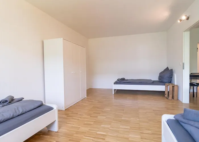 Schierstein Zentral Im Rhein-main-gebiet, Monteure Herzlich Willkommen! Appartamento Wiesbaden