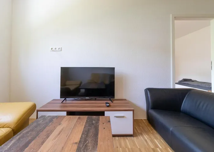 Schierstein Zentral Im Rhein-main-gebiet, Monteure Herzlich Willkommen! Appartamento *